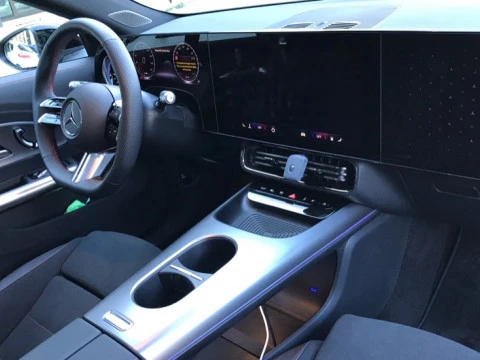 Mercedes-Benz Clase CLA  250+ con tecnología EQ