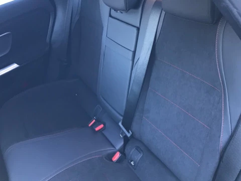 Mercedes-Benz Clase CLA  250+ con tecnología EQ