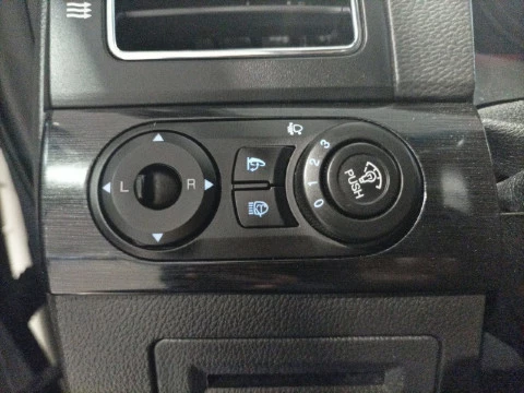 Chevrolet Captiva 2.2 VCDI 16V LTZ 7 Plazas AWD