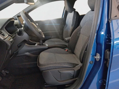 Renault Captur   TCe Techno 67kW