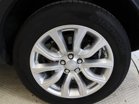 Land Rover RANGE ROVER EVOQUE 2.0L TD4 110KW 4WD SE 5P