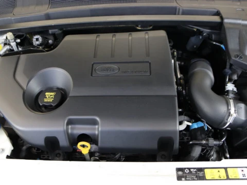 Land Rover RANGE ROVER EVOQUE 2.0L TD4 110KW 4WD SE 5P