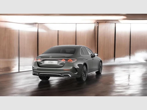 Mercedes-Benz Clase E E 300 e con tecnologia hibrida EQ