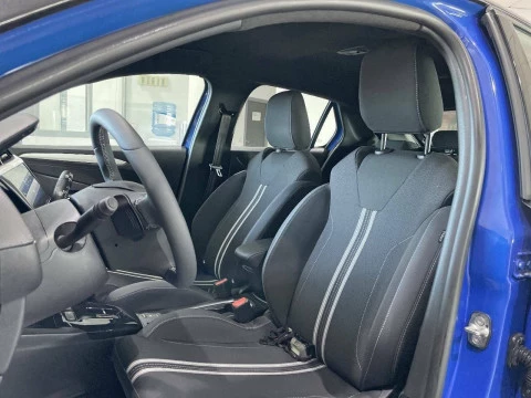 Opel Corsa 1.2T XHLHybrid 74kW GS eDCT