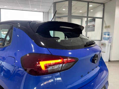 Opel Corsa 1.2T XHLHybrid 74kW GS eDCT