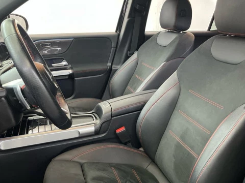 Mercedes-Benz GLB 200 d 4MATIC