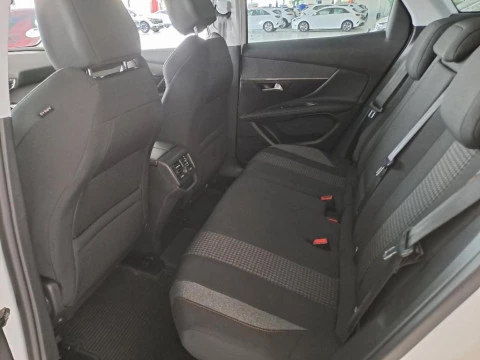 Peugeot 3008 1.2 PURETECH 96KW ACTIVE S&S 5P