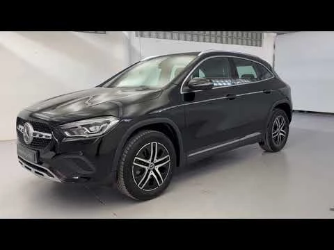 Mercedes-Benz GLA 200 d Progressive Line (EURO 6d)