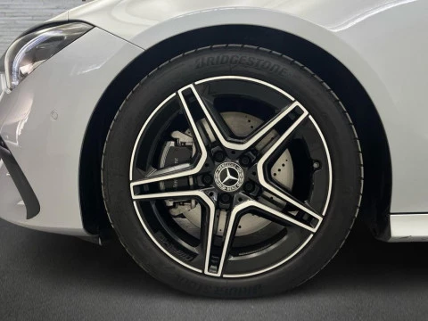 Mercedes-Benz CLA 220 D DCT