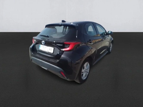Toyota Yaris 1.5 120H Active Plus