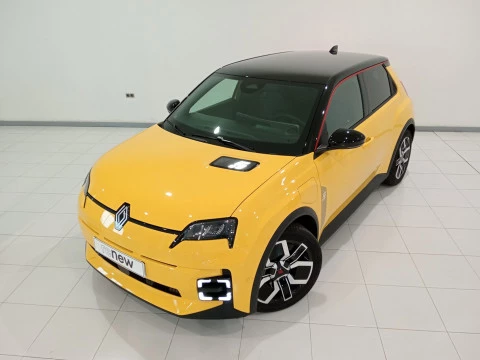 Renault R5 E-Tech Renault 5 E-Tech electrico Renault 5 E-Tech Techno autonomia confort 110 kW
