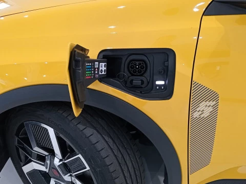 Renault R5 E-Tech Renault 5 E-Tech electrico Renault 5 E-Tech Techno autonomia confort 110 kW