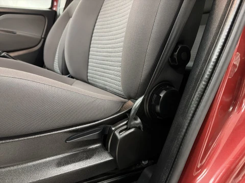 Fiat Doblò Panorama 1.4 T-Jet Natural Power Lounge 88 kW (120 CV)