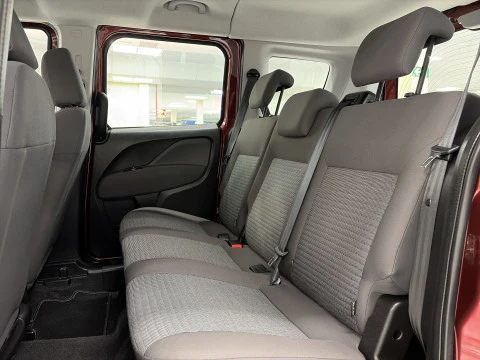 Fiat Doblò Panorama 1.4 T-Jet Natural Power Lounge 88 kW (120 CV)