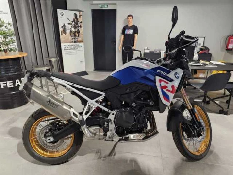 BMW F 900 GS 