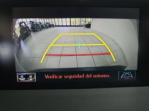 Lexus UX 2.0 250h Premium