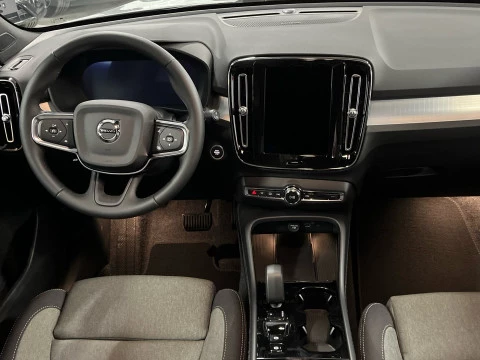 Volvo XC40 XC40 B3 PLUS DARK