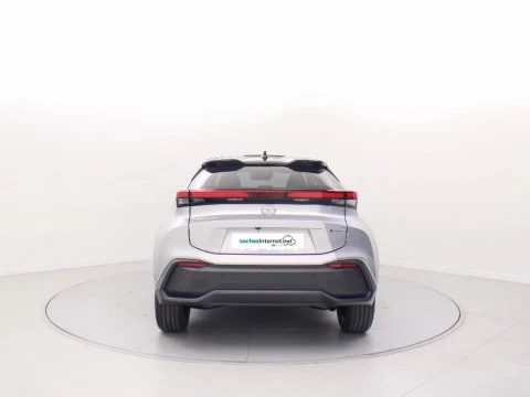 Toyota C-HR CH Toyota C-HR - NG24