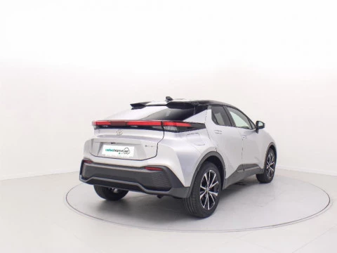 Toyota C-HR CH Toyota C-HR - NG24
