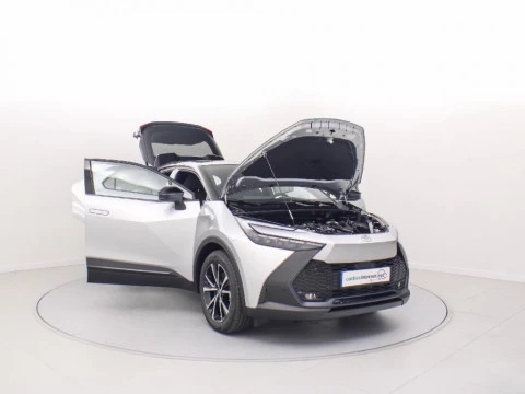 Toyota C-HR CH Toyota C-HR - NG24