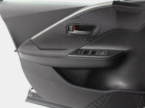 Toyota C-HR CH Toyota C-HR - NG24