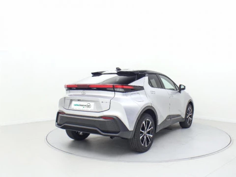 Toyota C-HR CH Toyota C-HR - NG24
