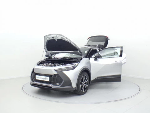 Toyota C-HR CH Toyota C-HR - NG24