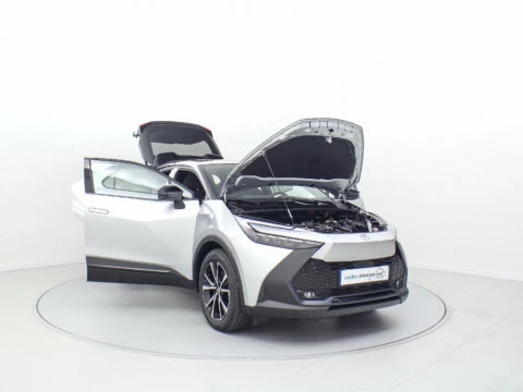 Toyota C-HR CH Toyota C-HR - NG24