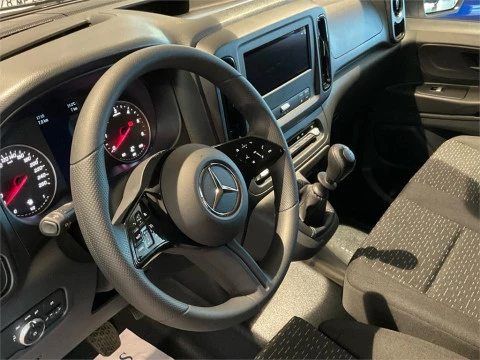 Mercedes-Benz Vito 110CDI 75kW furgón Pro larga