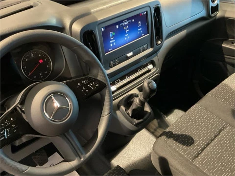Mercedes-Benz Vito 110CDI 75kW furgón Pro larga
