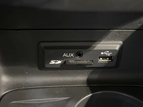 Renault Fluence 1.6 16v Limited 85 kW (115 CV)