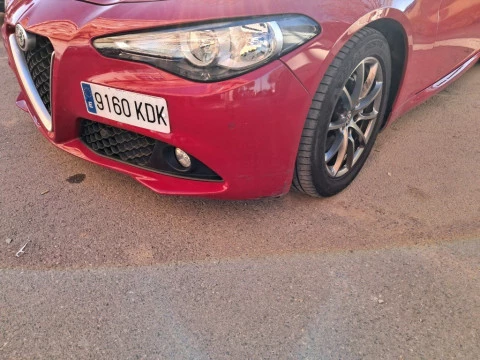 Alfa Romeo Giulia  Diesel  2.2 Diesel Super Aut. 150