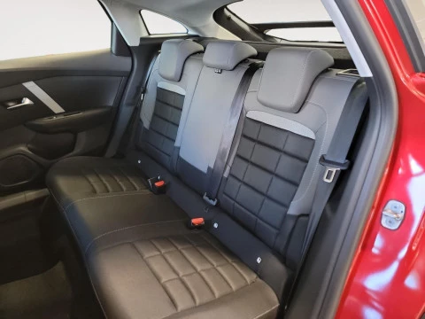 Citroën C4 Hybrid 145 ë-DCS6 Business Edition