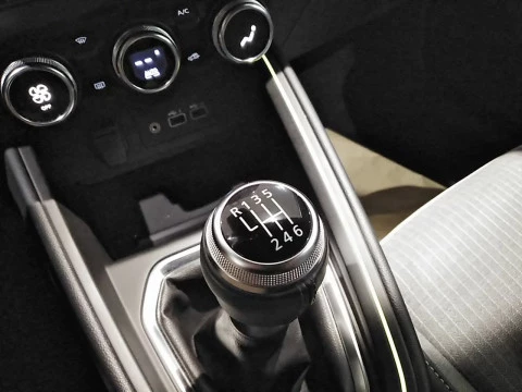 Renault Clio   TCe Techno 67kW