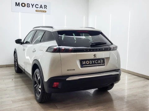 Peugeot 2008 Allure Puretech 100 S&S 6 Vel. MAN