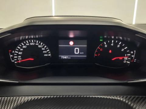Peugeot 2008 Allure Puretech 100 S&S 6 Vel. MAN
