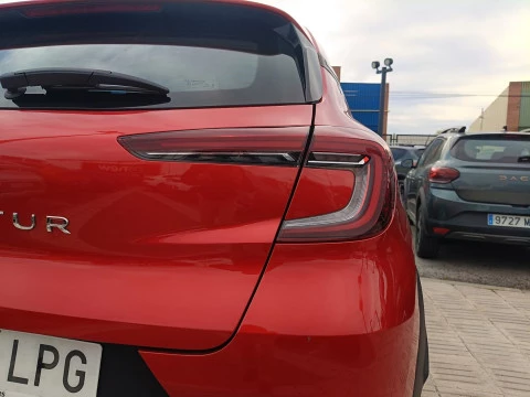 Renault Captur  Diesel  Blue DCi Intens 85kW