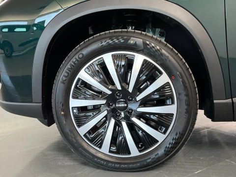 EBRO S800 1.5 TGDI PHEV Luxury E-CVT