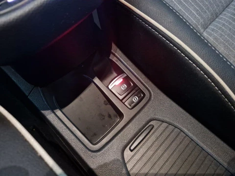 Renault Clio techno Eco-G 100cv (74kW)