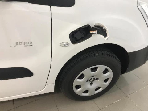 Peugeot Partner ELECTRIC 67CV L1 3P