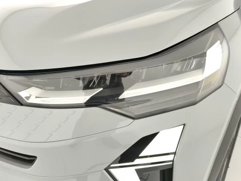 Renault Captur techno Eco-G 100cv (74 kW)