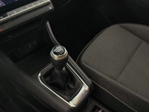 Renault Captur techno Eco-G 100cv (74 kW)