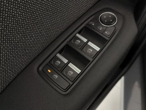 Renault Captur techno Eco-G 100cv (74 kW)