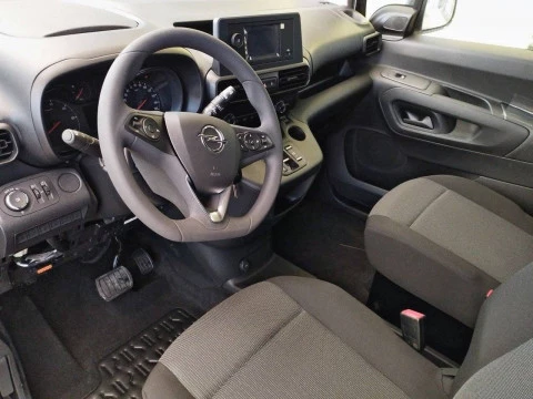 Opel Combo-e Cargo L 800kg Eléctrico 100kW Batería 5