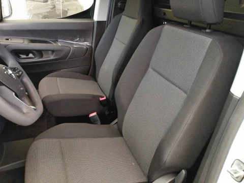 Opel Combo-e Cargo L 800kg Eléctrico 100kW Batería 5