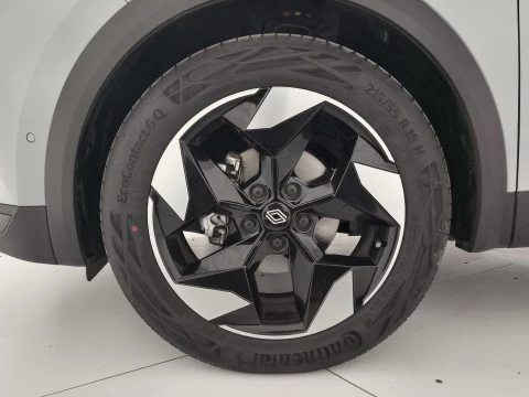 Renault Captur techno Eco-G 100cv (74 kW)