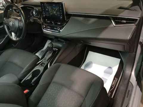 Toyota Corolla 2.0 180H STYLE E-CVT TOURING SPORT