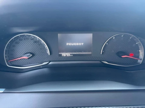 Peugeot 2008 Allure BlueHDI 81kW (110CV)
