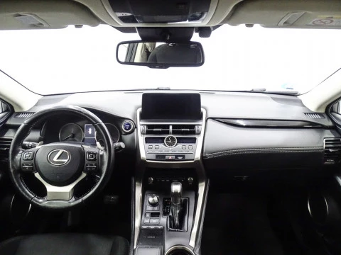 Lexus NX 2.5 300h Business Navigation 2WD
