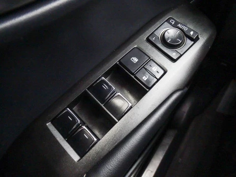 Lexus NX 2.5 300h Business Navigation 2WD